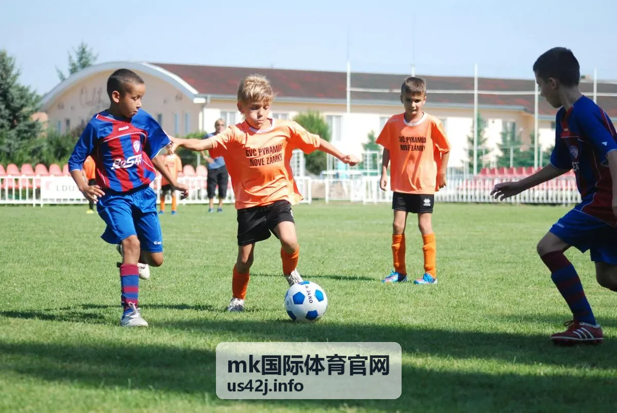 mk国际体育官网赛事直播中心高清画质与网络自适应播放界面